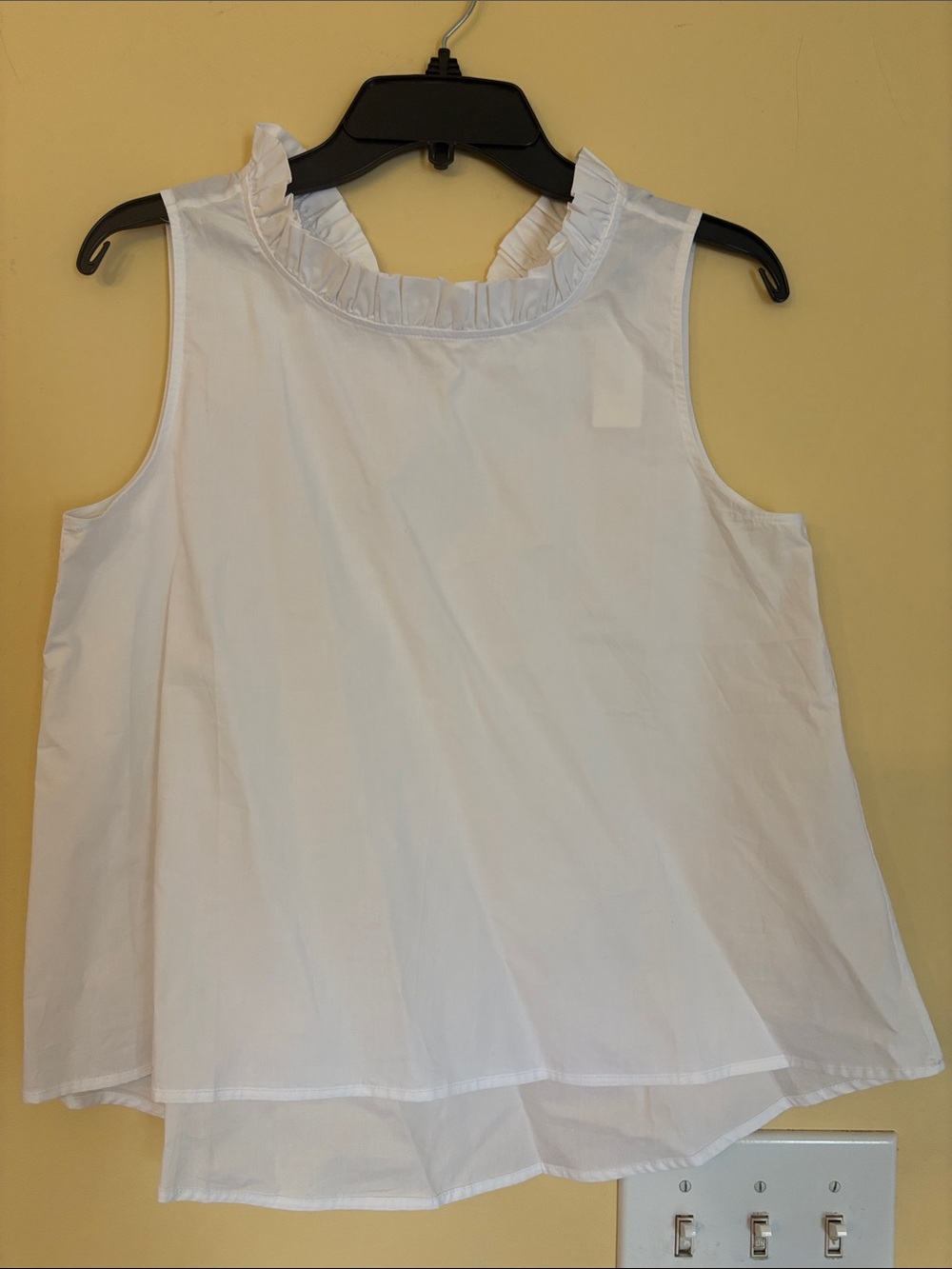 Anthropologie White Ruffle Mock-Neck Sleeveless Camisole